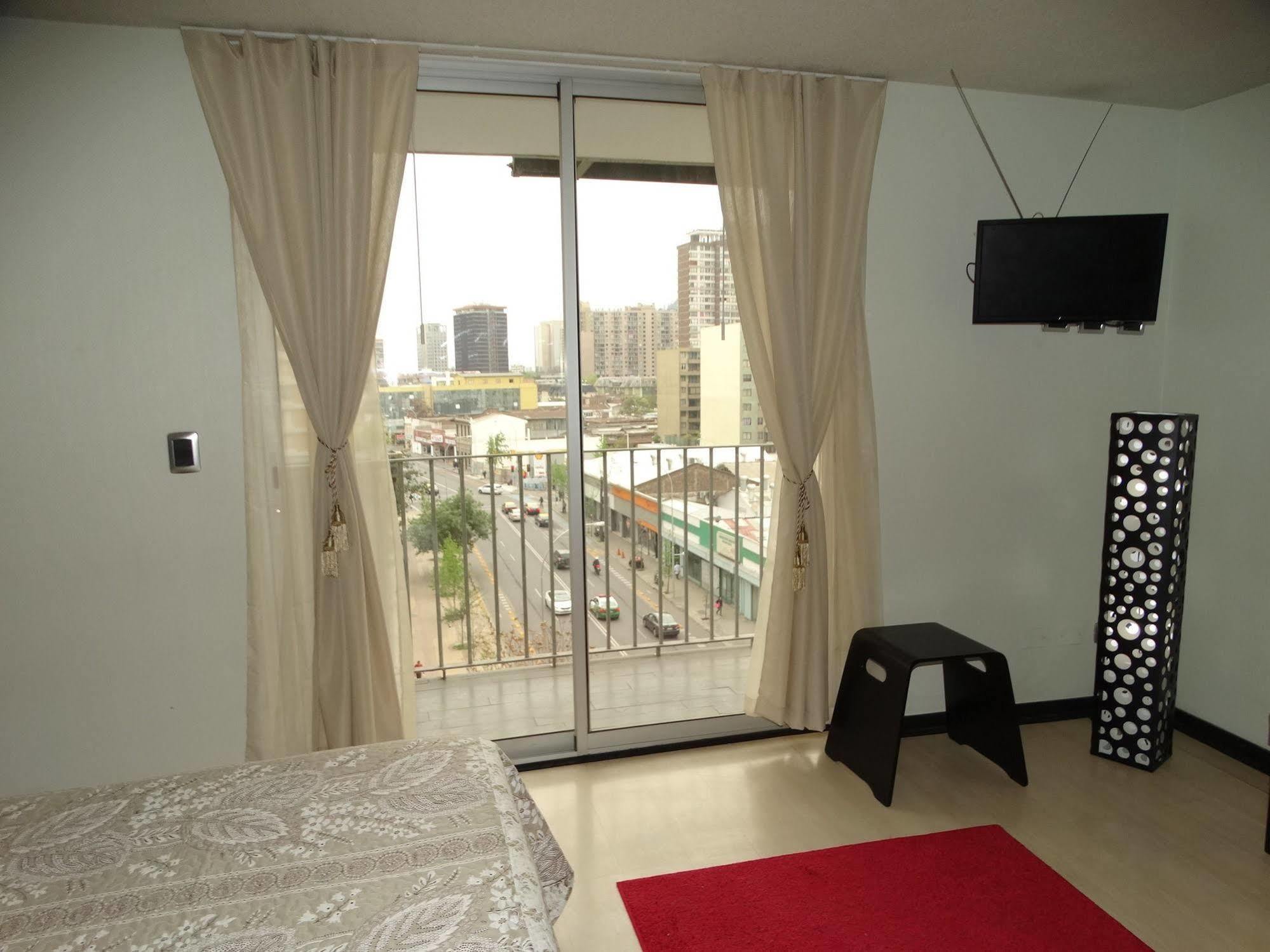 Hotel Departamentos Amoblados Santiago del Cile Esterno foto