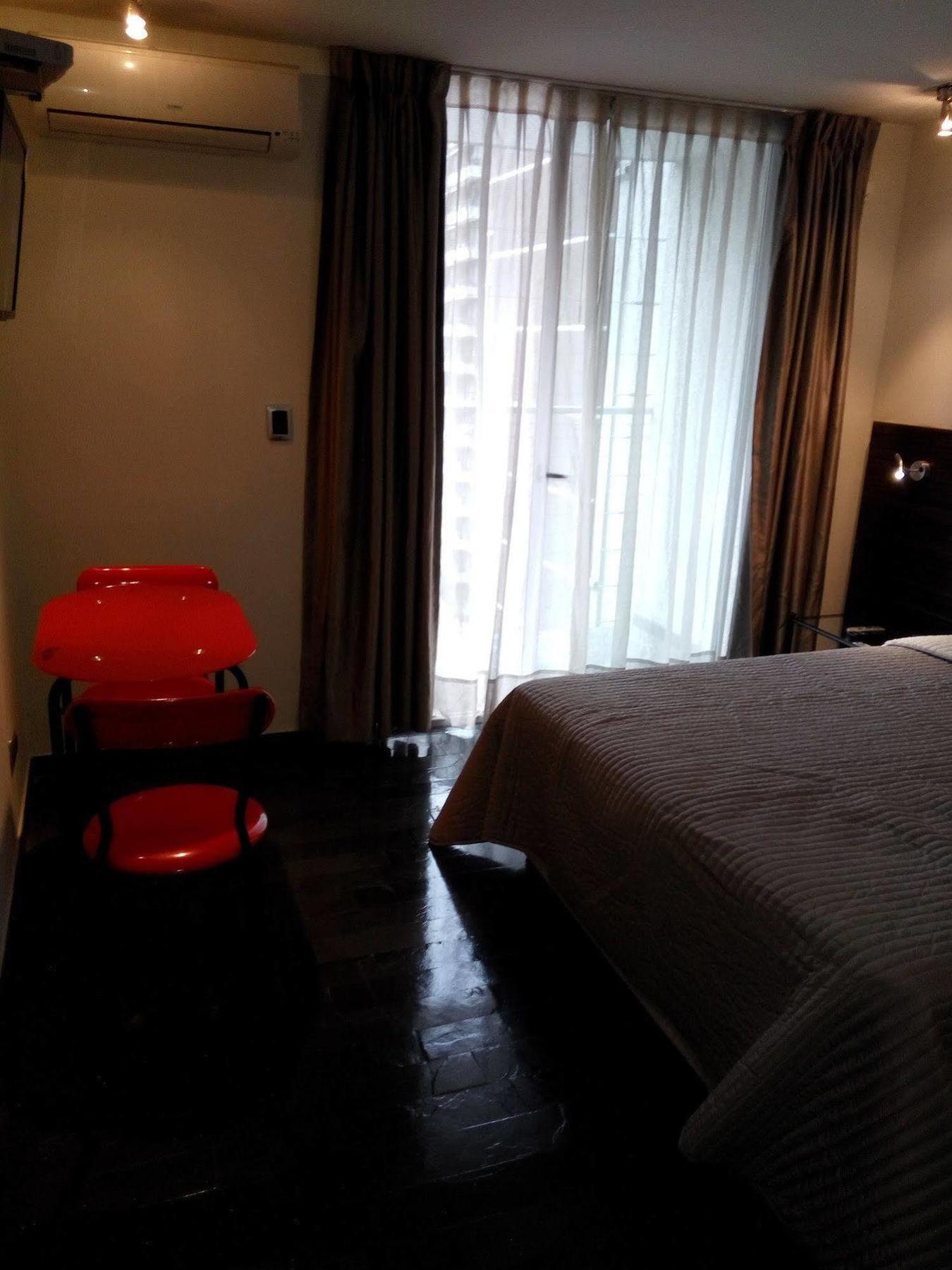 Hotel Departamentos Amoblados Santiago del Cile Esterno foto