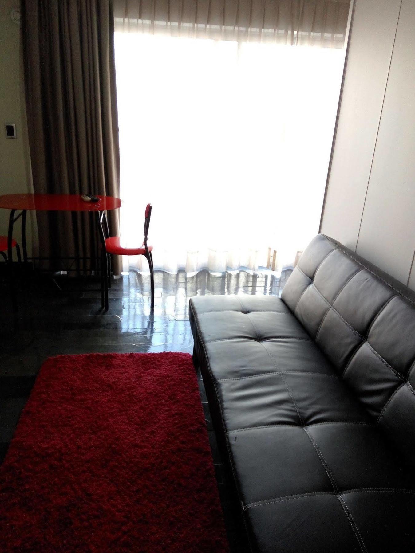 Hotel Departamentos Amoblados Santiago del Cile Esterno foto